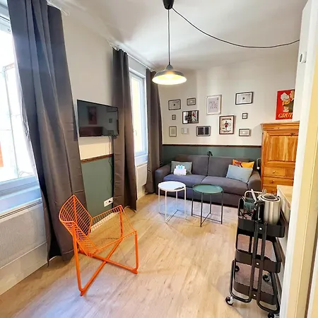 Le Bistrot D'eugene - Hypercentre - Calme Апартаменты *